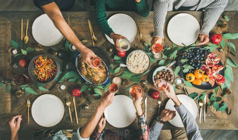 gold coast christmas lunch buffet.